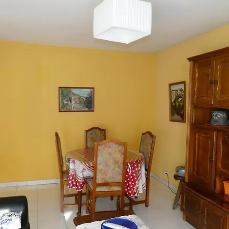 Apartment St Hubert A 50-100m Des Plages En Plein Centre Menton